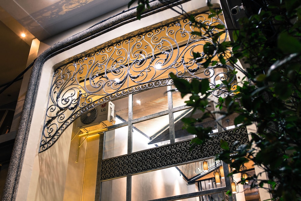 Point Boutique Hotel 2/50