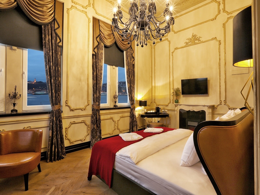 suite, sea view