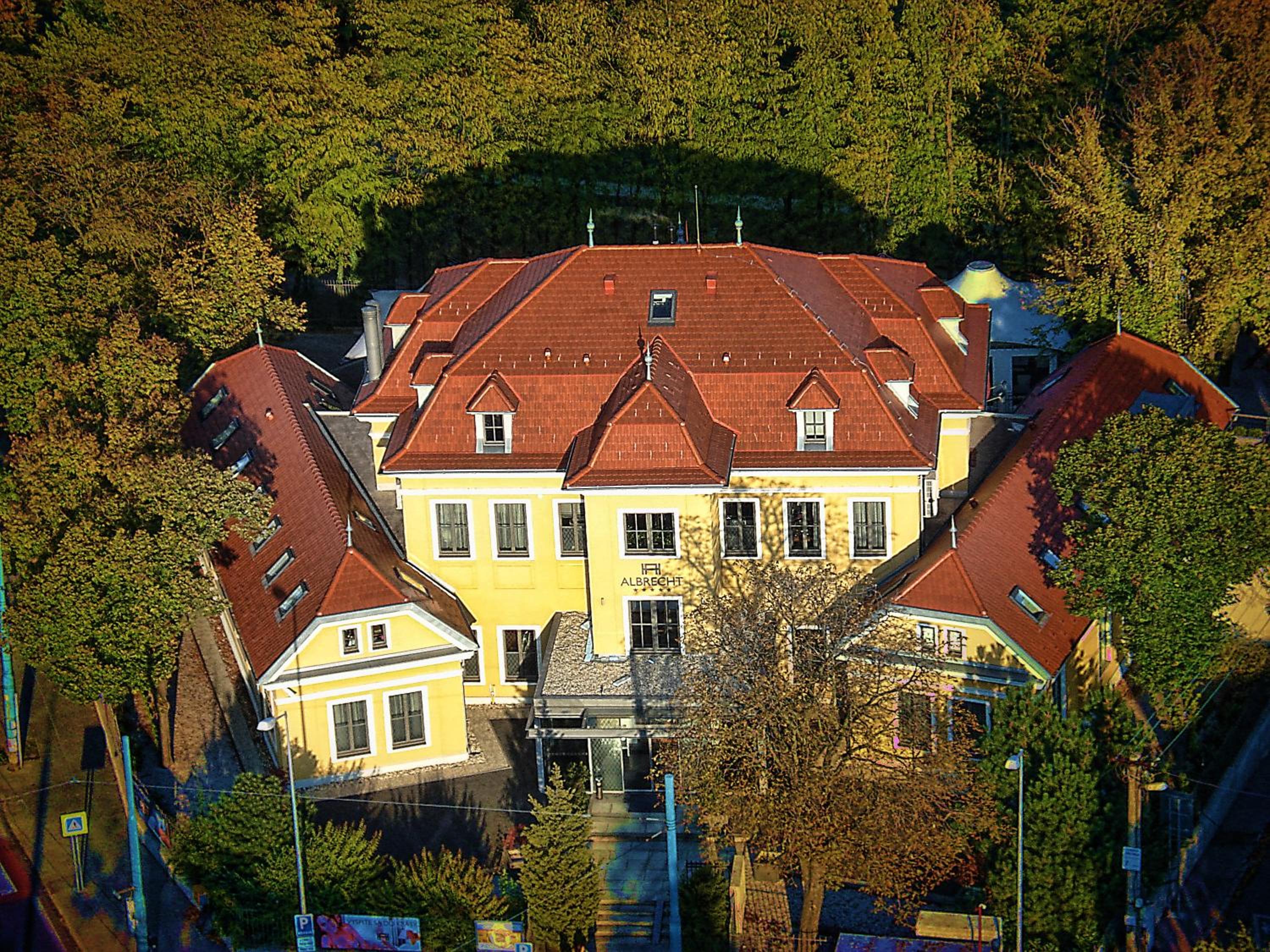 Albrecht Hotel 43/50