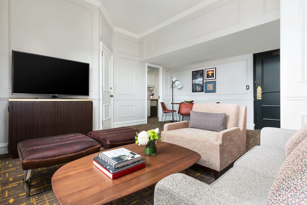The Stanford Court, San Francisco 47/73