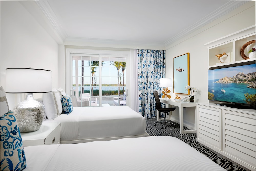 Isla Bella Beach Resort 13/74