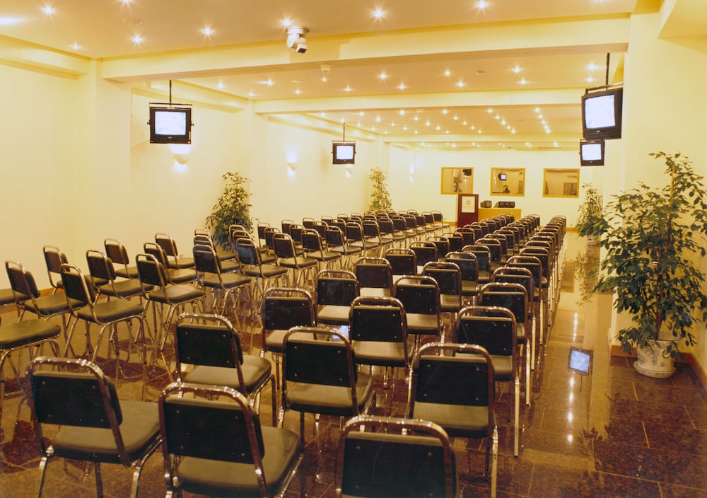 Penina Hotel and Golf Resort 50/66