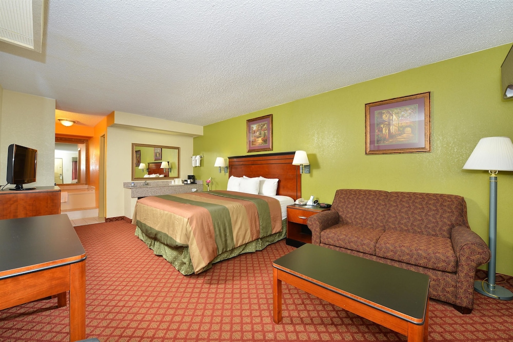 Americas Best Value Inn Brookhaven 11/24