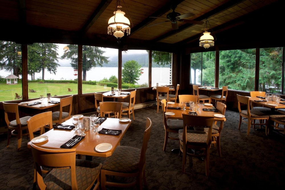 Lake Quinault Lodge 30/50