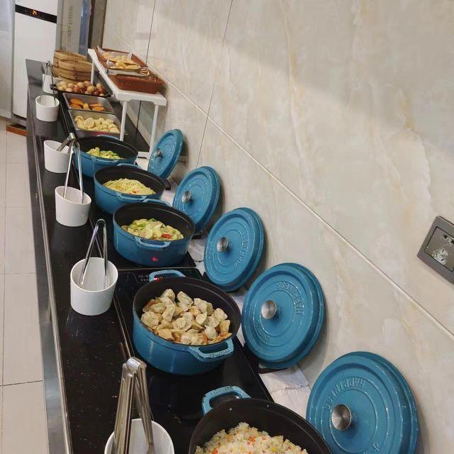 GreenTree Inn Express Shanghai Baoshan District Youyi Road Metro Station 37/46