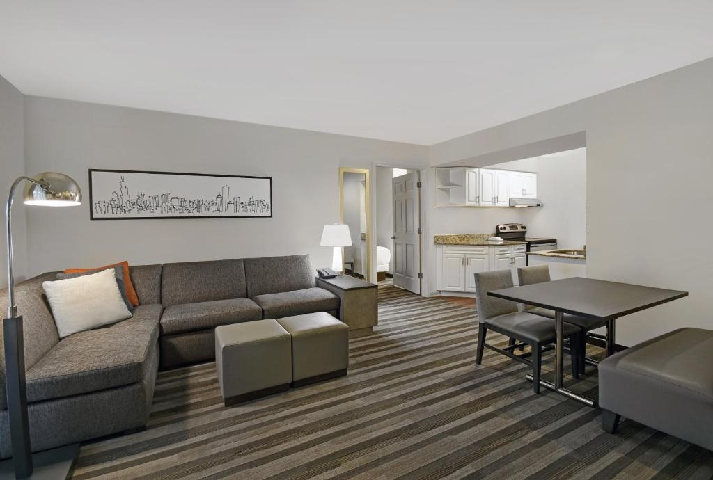 HYATT house Bridgewater 26/33