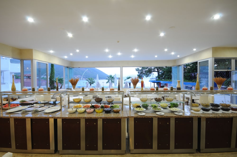 Marbas Select Beach - Adults Only (+14) 50/50