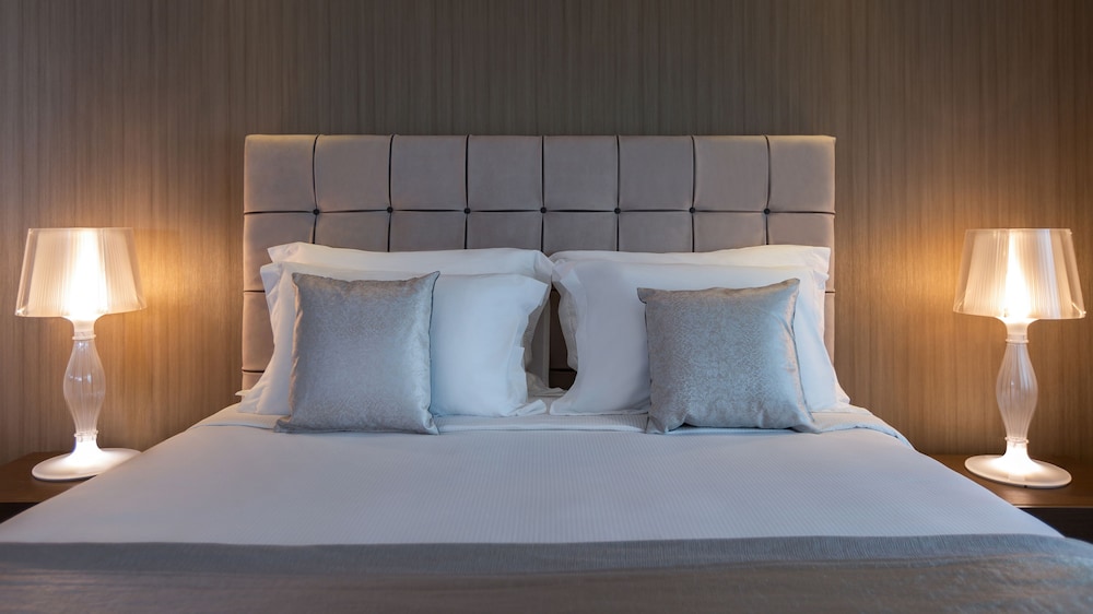 ADAM Hotel Suites 17/59