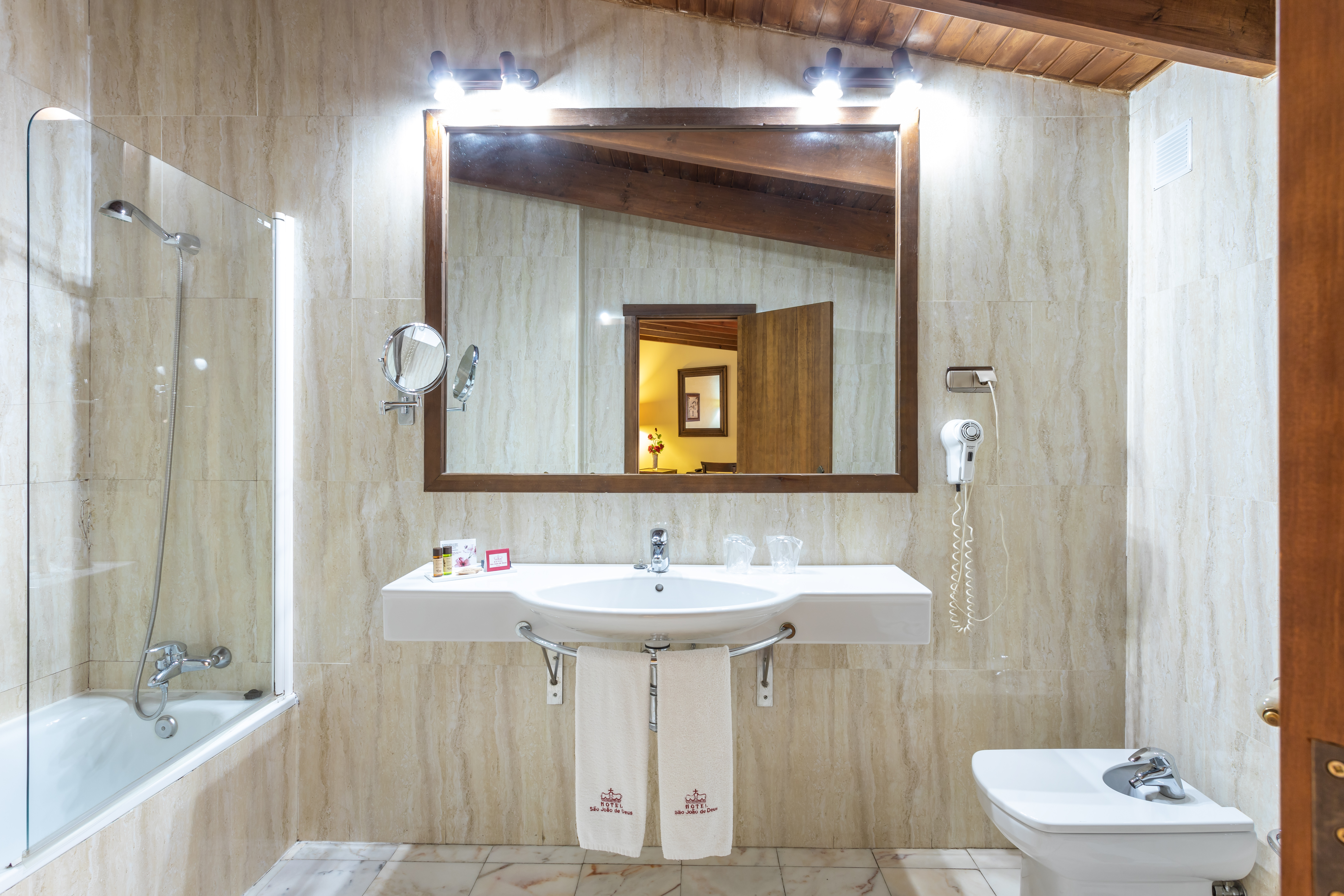 غرفة سوبيريور بإطلالة على الحديقة بشرفة، Sao Joao de Deus by RIDAN Hotels 5/5