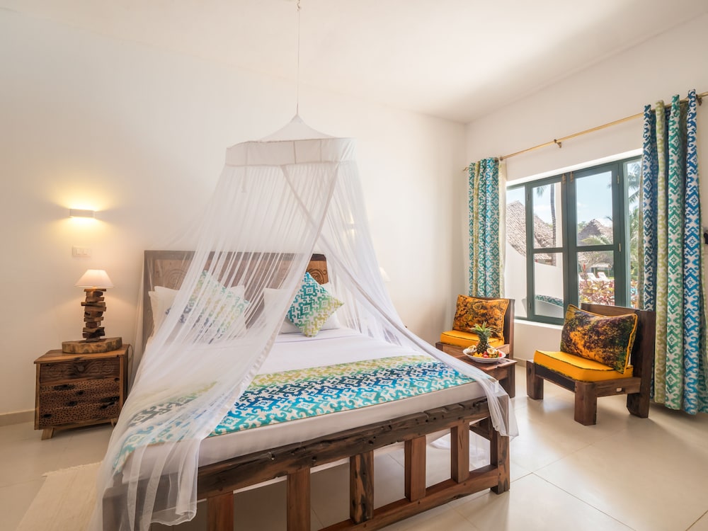 Kiwengwa Beach Resort 12/72