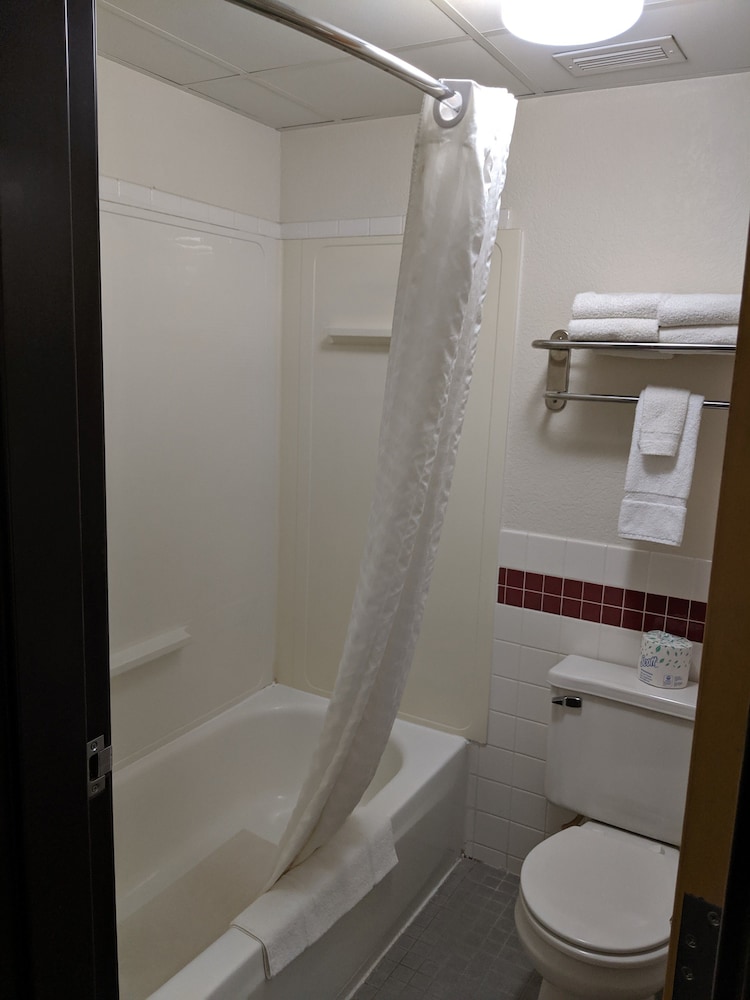 Boarders Inn & Suites Ripon 13/58