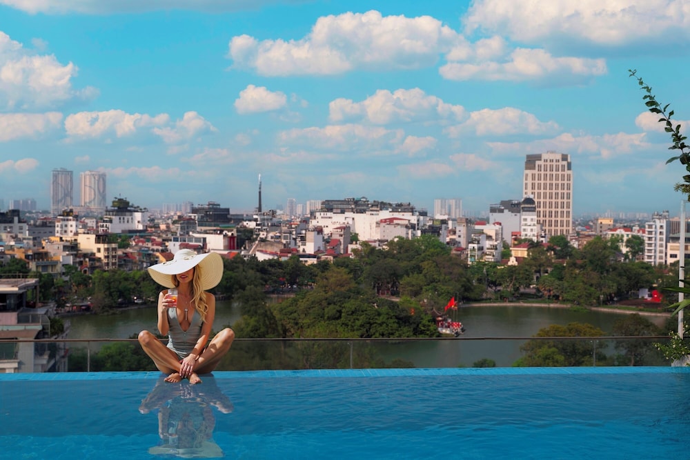 The Oriental Jade Hotel Hanoi 46/50