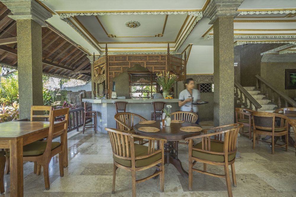 Cendana Resort Spa 53/70