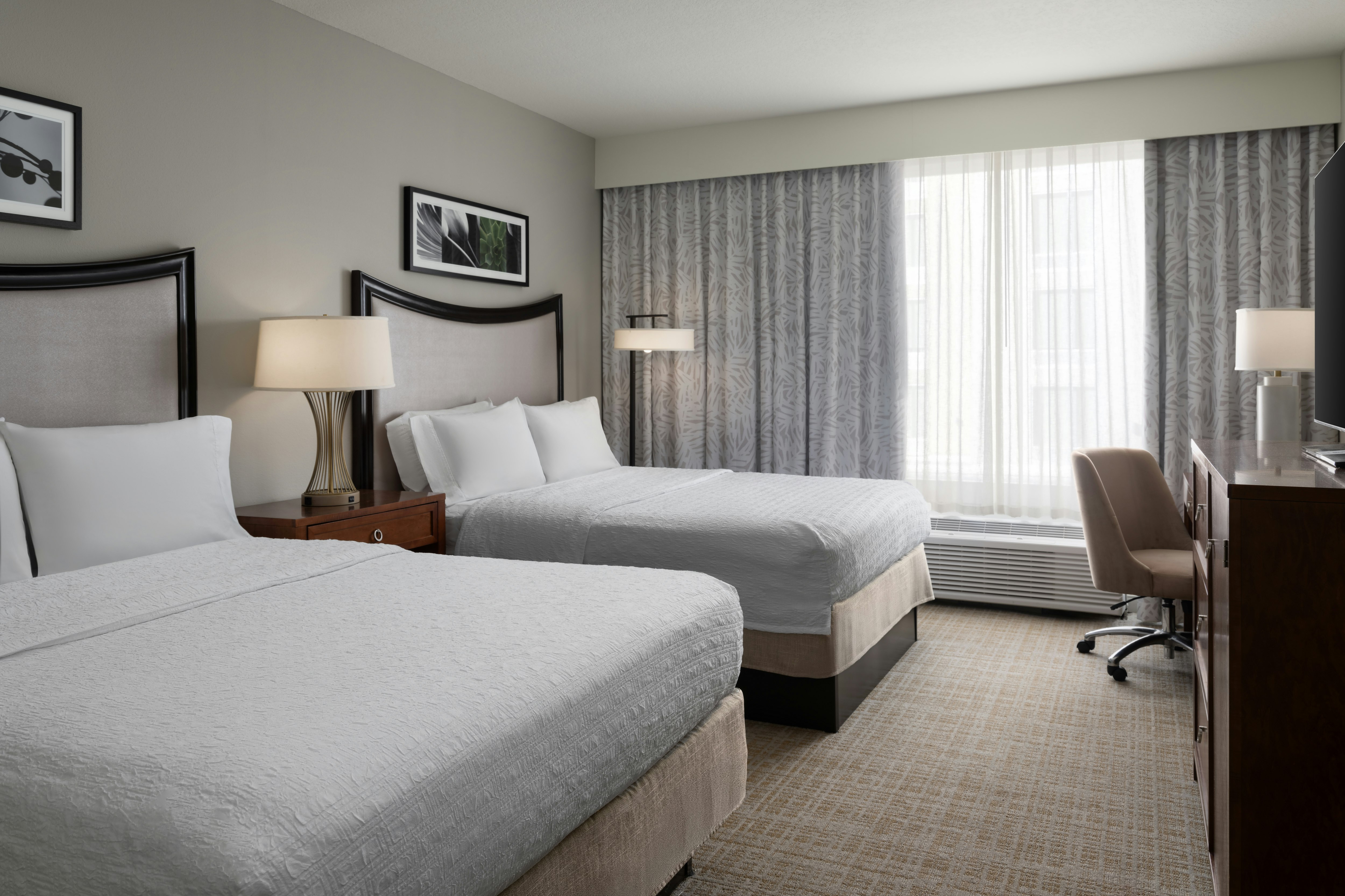 ROOM, 2 QUEEN BEDS