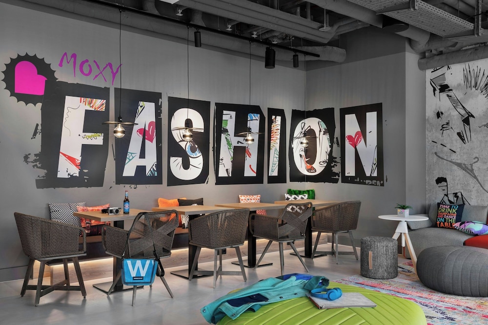 Moxy Duesseldorf City 30/50