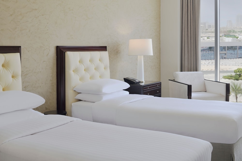 Delta Hotels by Marriott, Dubai Investment Park 25/68
