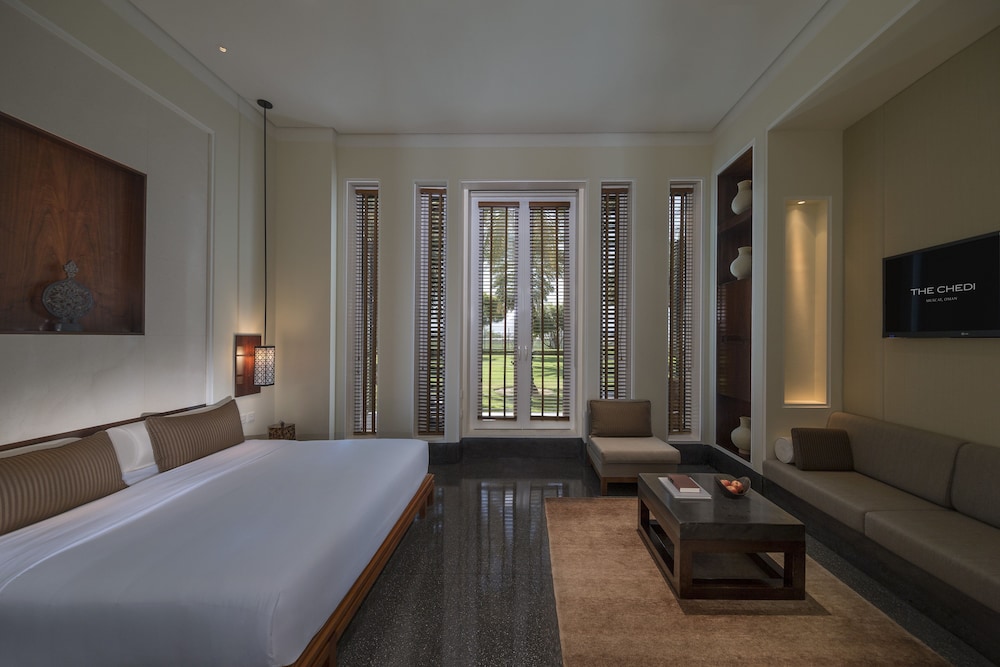 DELUXE, TERRACE