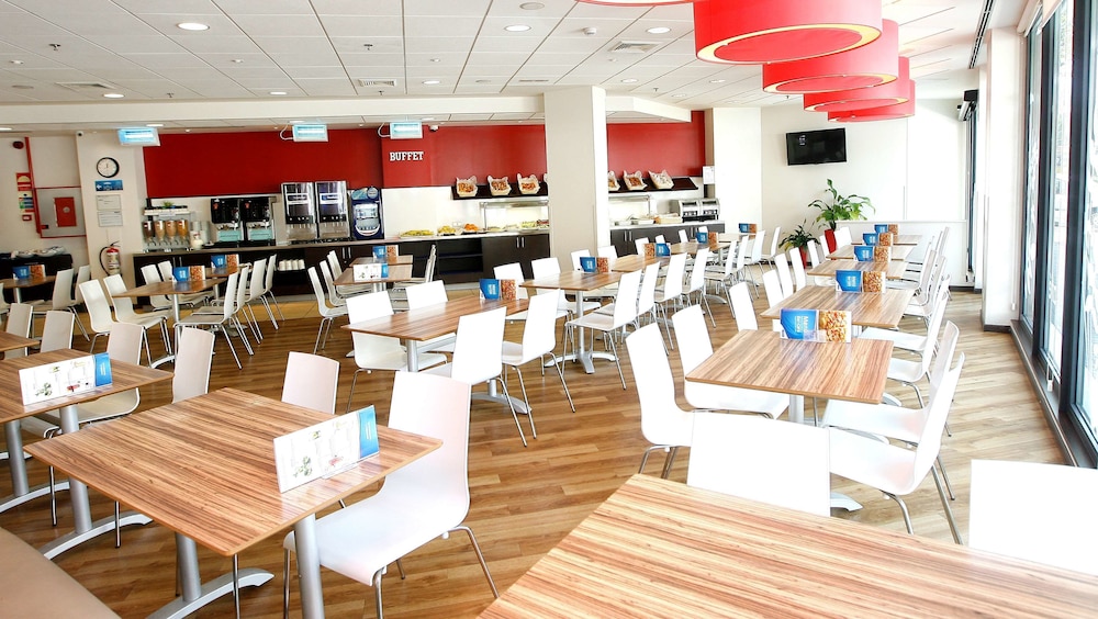 Travelodge Barcelona Poblenou 49/68