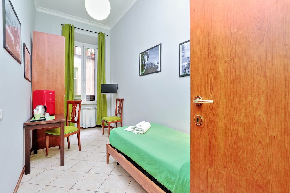 Lucky Domus 8/51