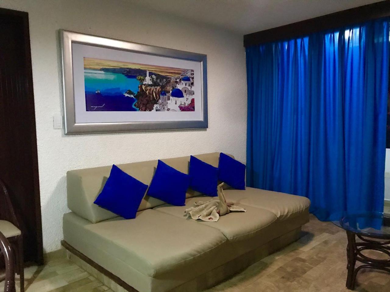 Ixtapa Palace Resort 6/47