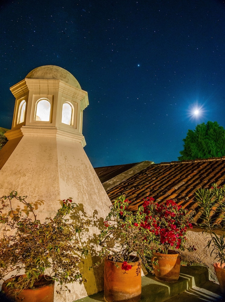 Meson Del Valle Hotel 43/50