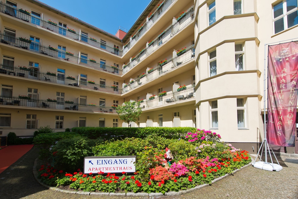 Hotel & Apartments Zarenhof Berlin Prenzlauer Berg 40/44