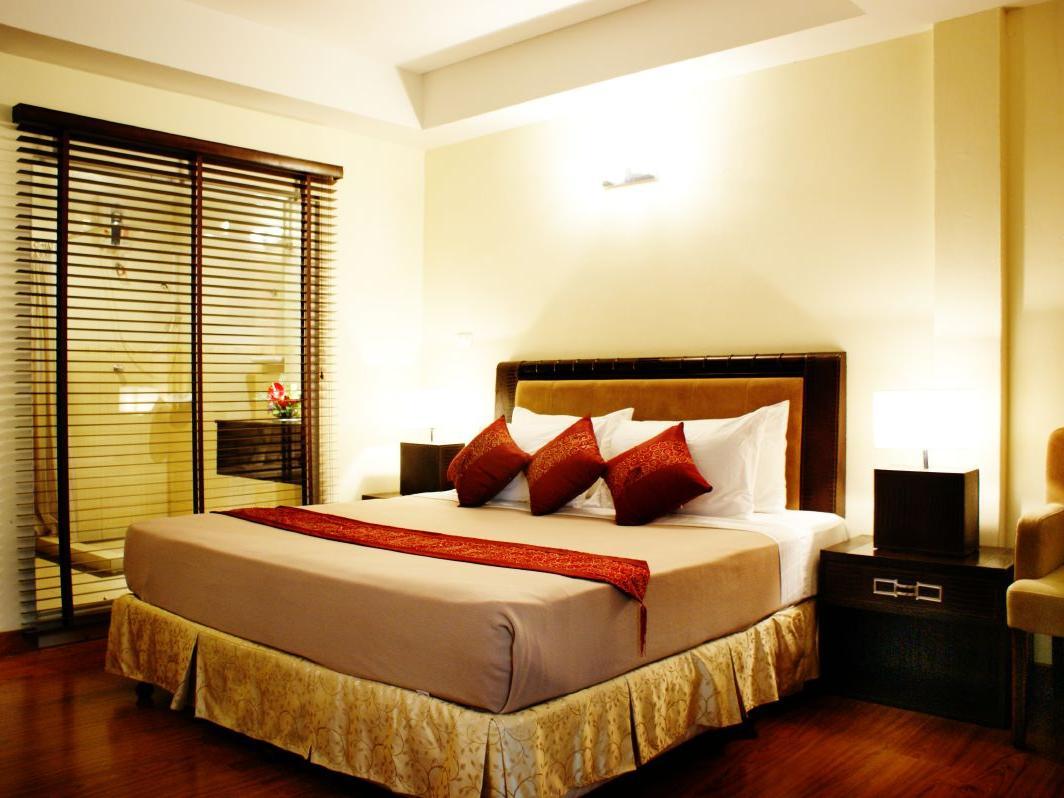 room assigned on arrival