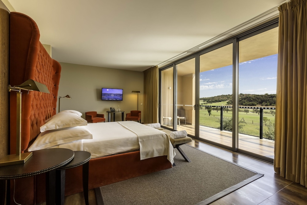 NAU Morgado Golf & Country Club 10/50