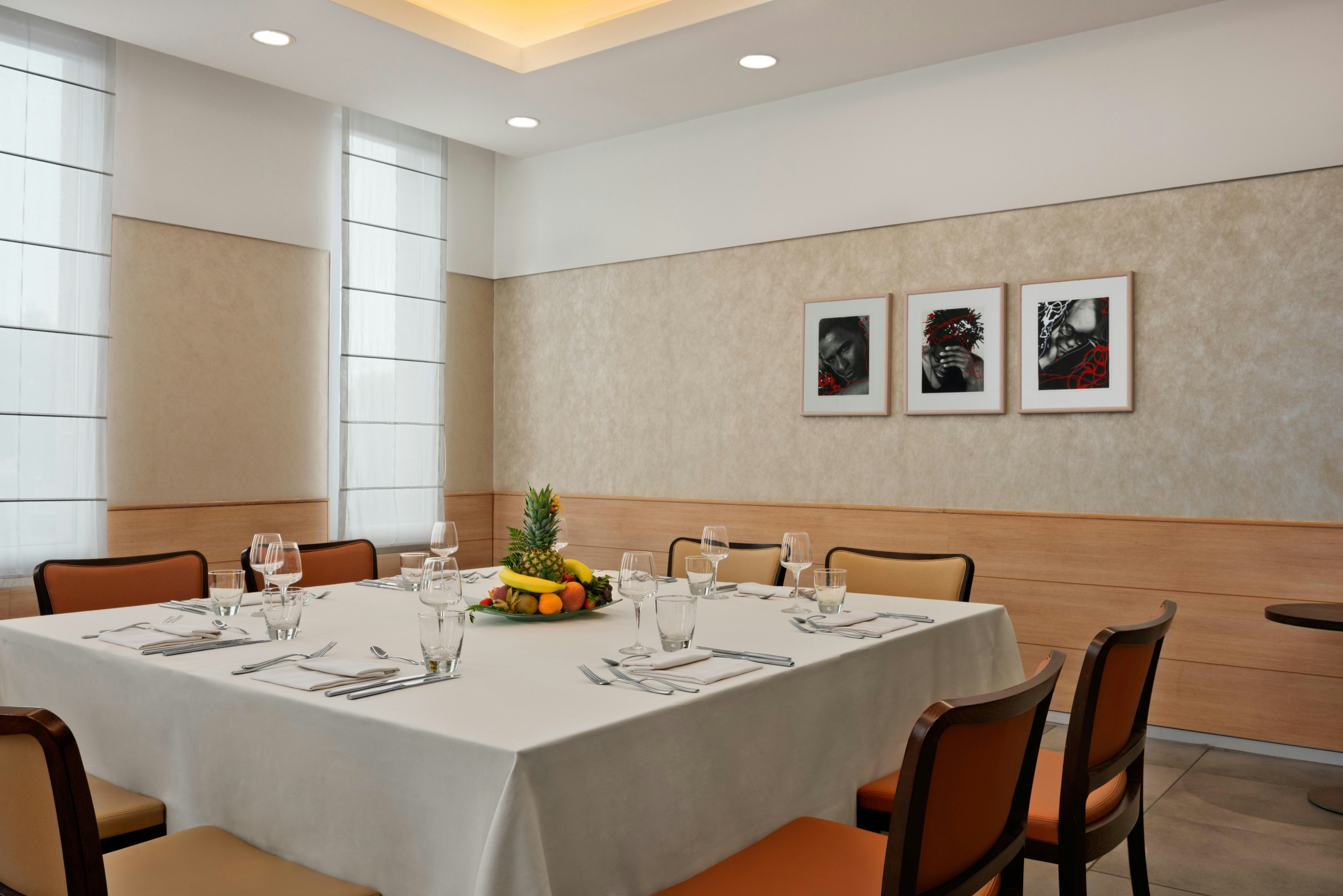 Hilton Garden Inn Rome Airport 42/75