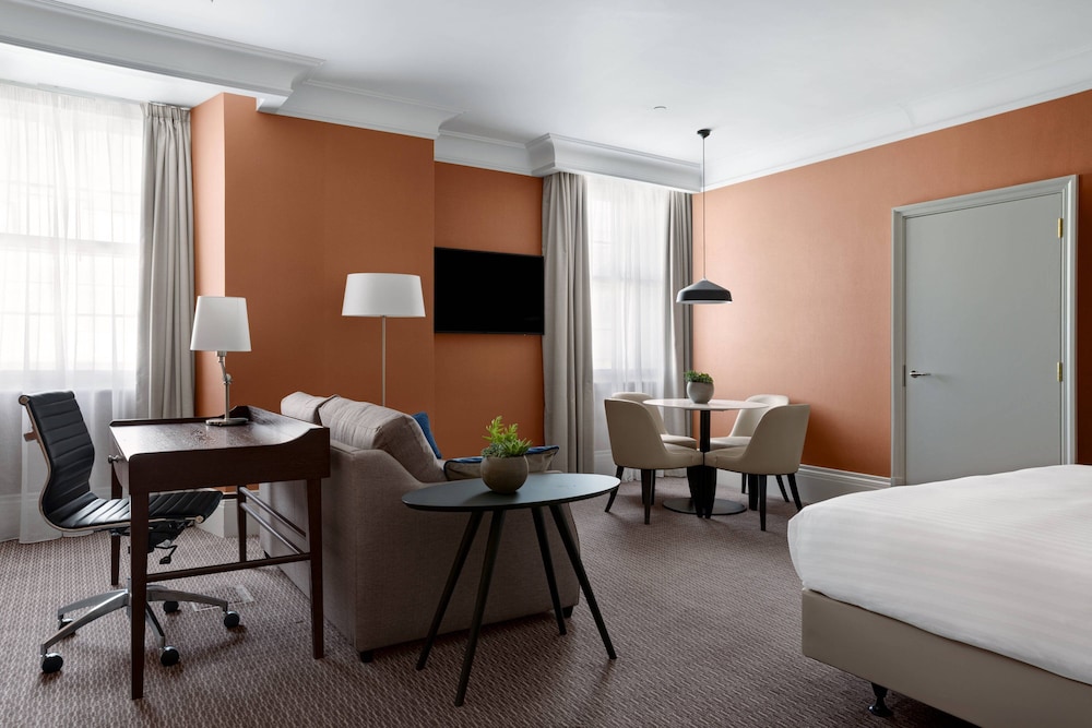 Bristol Marriott Royal Hotel 46/56