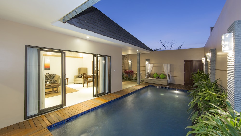 Flamingo Dewata Suite 55/87