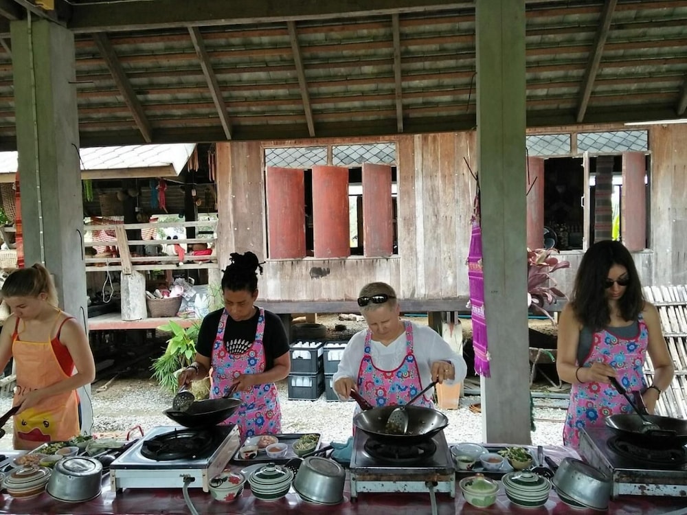 All In 1 Guesthouse Chiang Mai 48/74