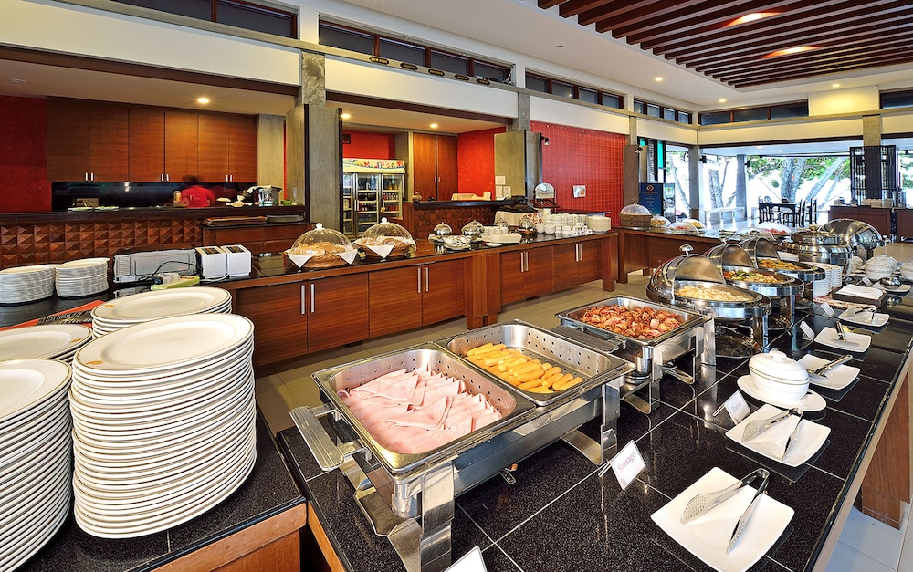 Lanta Sand Resort And Spa 55/71