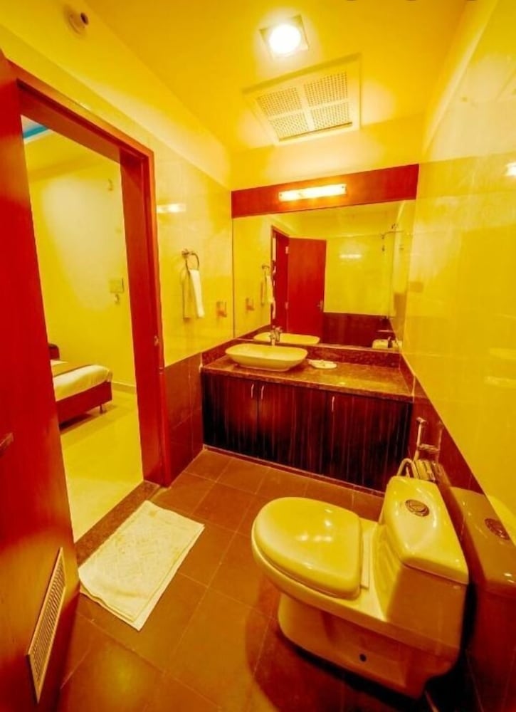Hotel Durga Silver Line 15/24