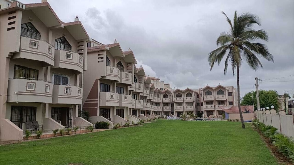 Sagar Tarang Residency 47/49