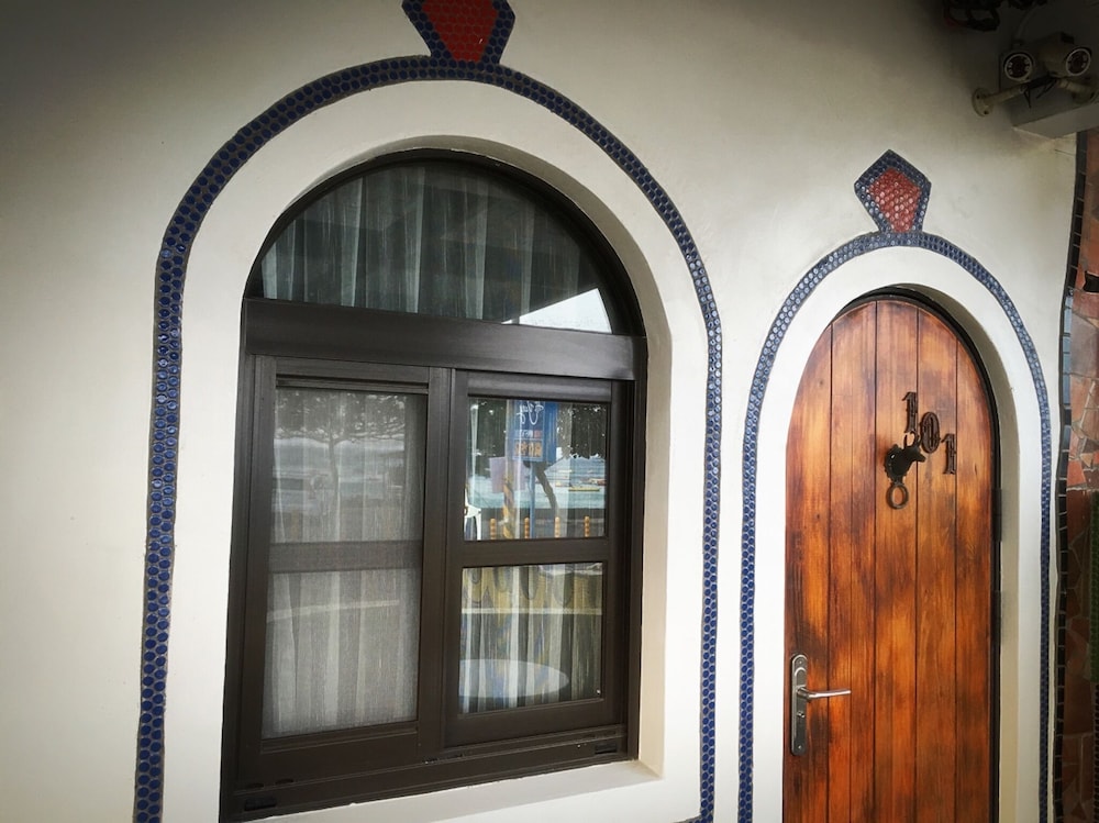 Mini Summer Hostel 32/50
