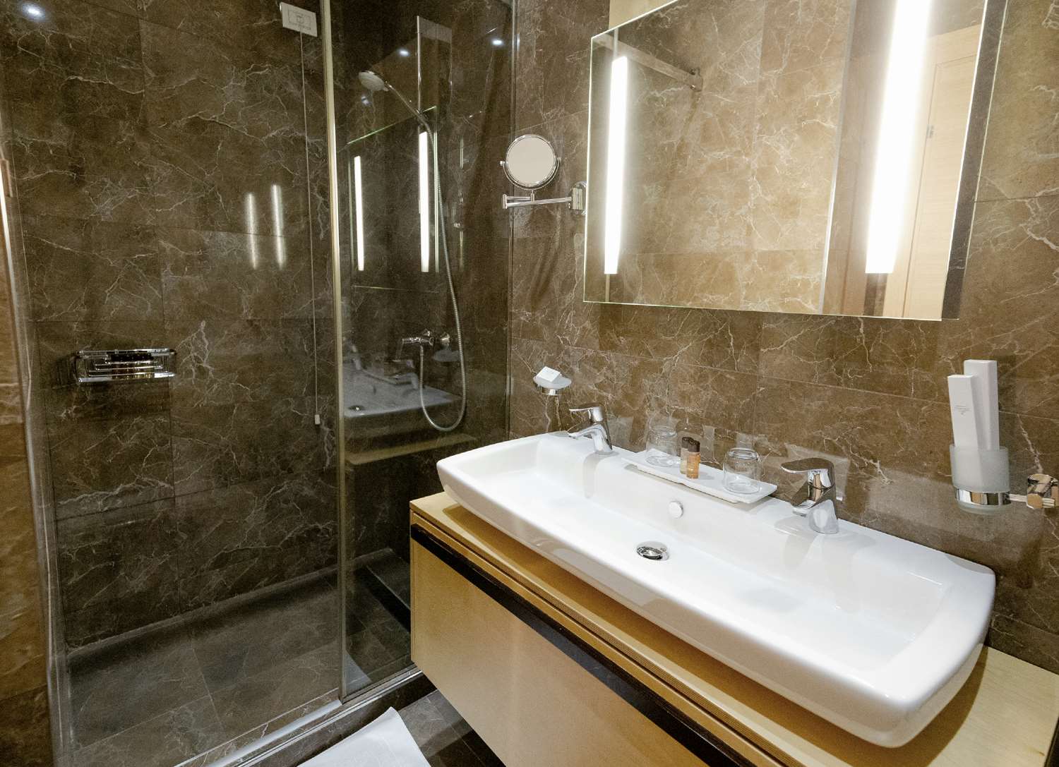 غرفة كومفورت بسريرين منفصلين، Best Western Premier Ark Hotel 5/5