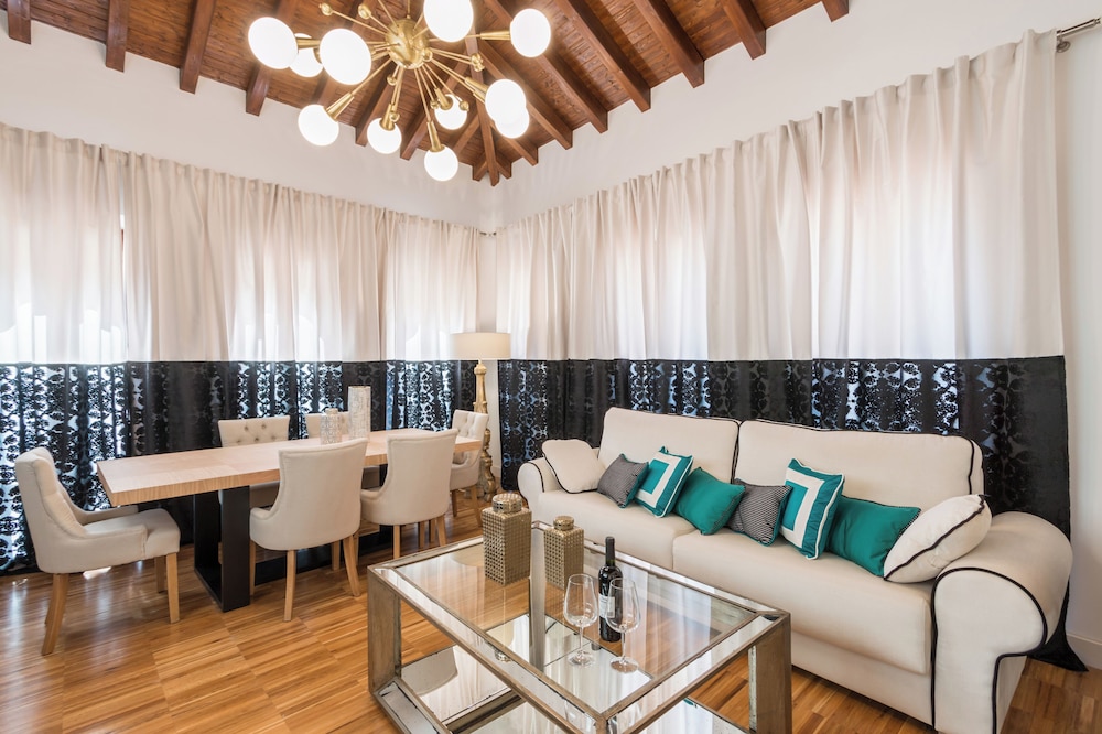 Oro del Darro Suites 19/48