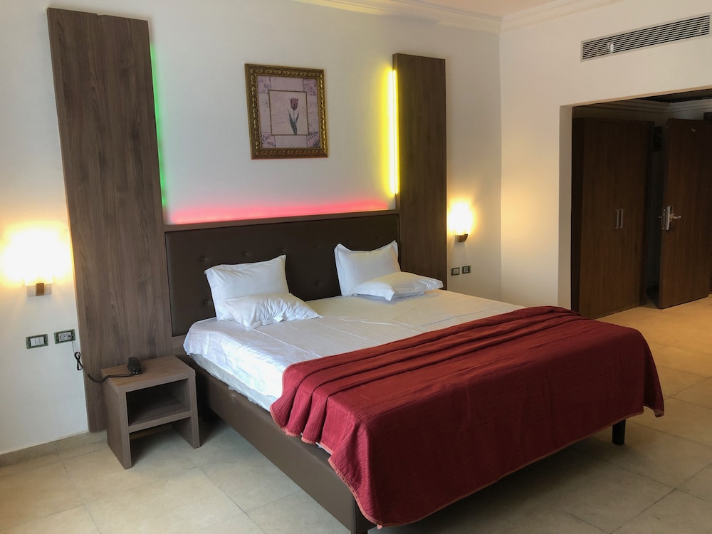 Hotel Franco 16/50