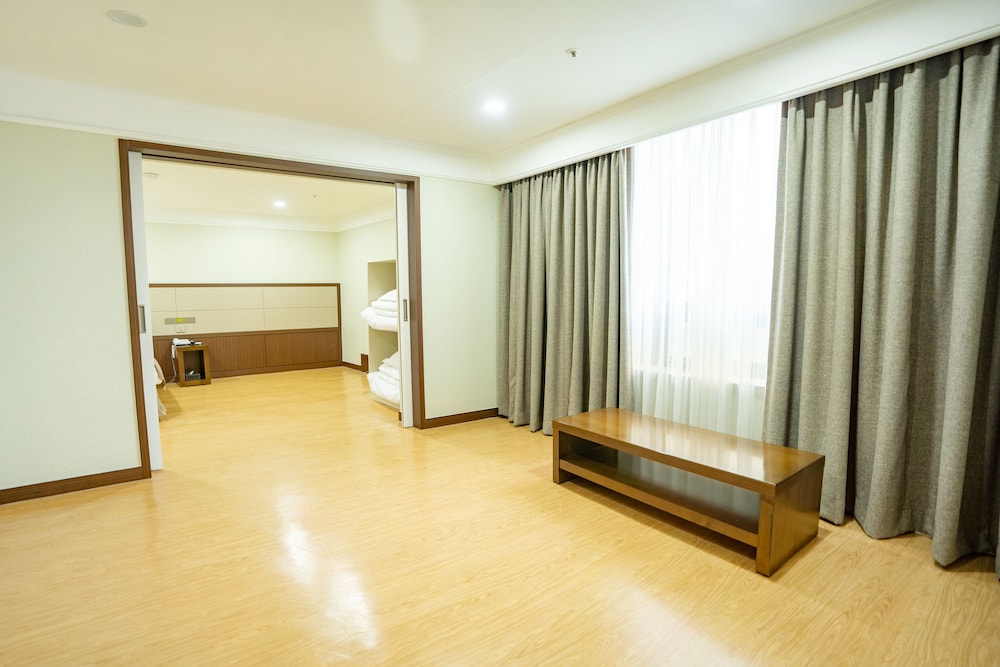 Staz Hotel Jeju Robero 45/63