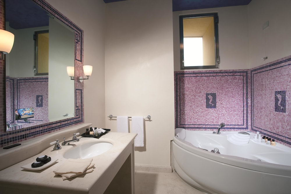 Grand Hotel Angiolieri 29/95