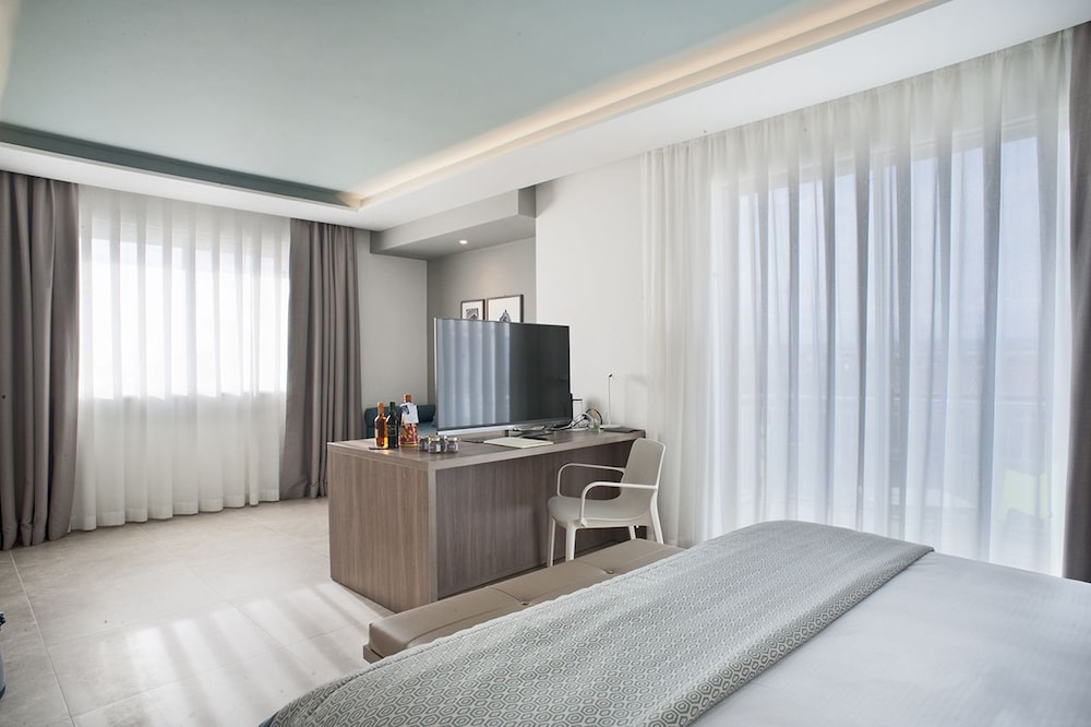 Modica Beach Resort 19/75