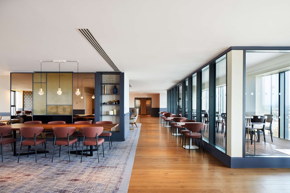 Hyatt House Manchester 48/66