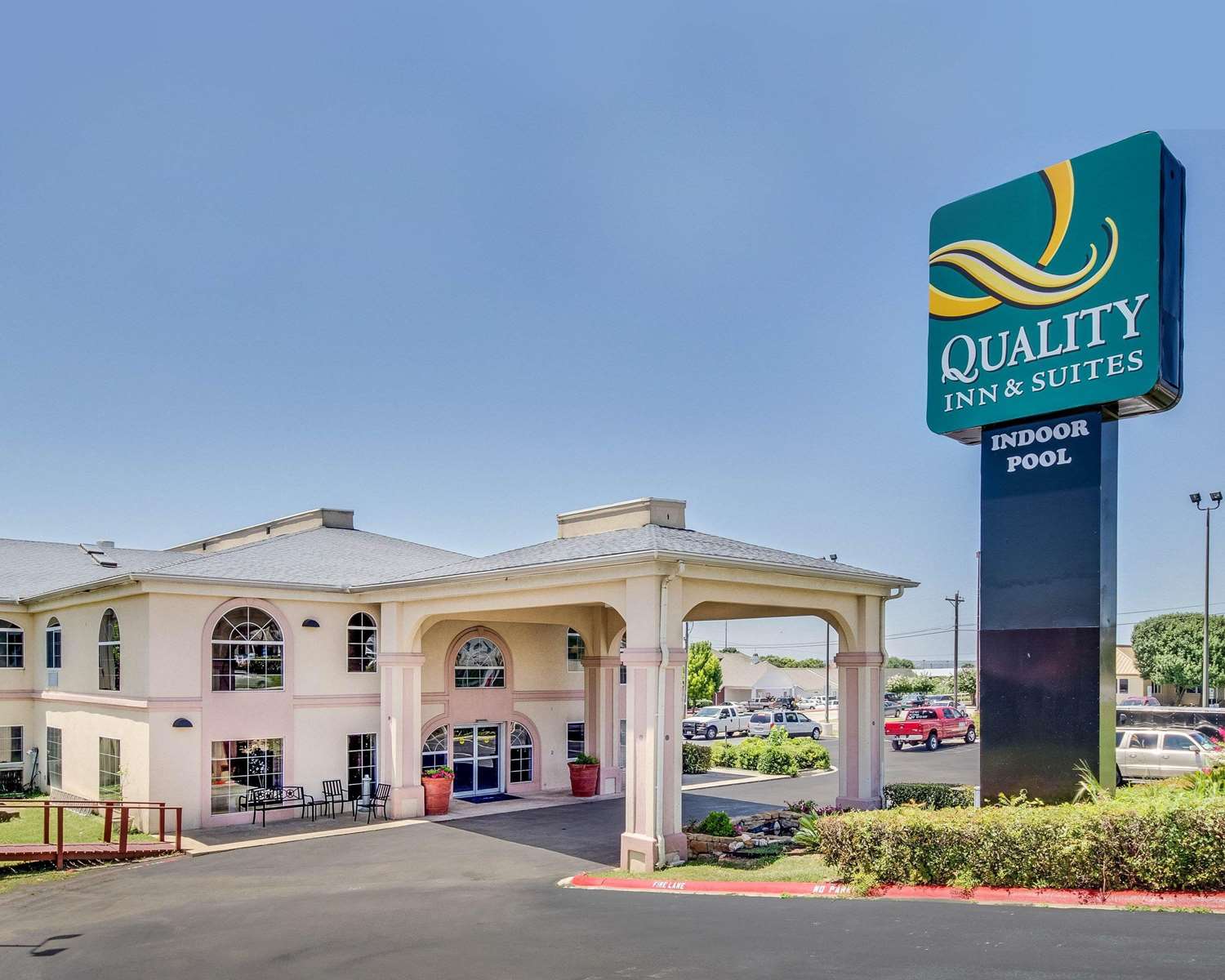 Quality Inn & Suites Kerville, TX 39/41