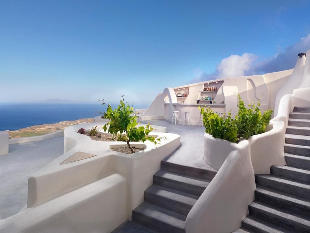 Dome Santorini Resort 34/46