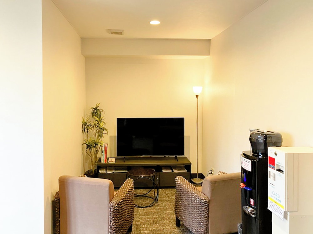 Hotel Livemax Budget Kita-fuchu 48/56