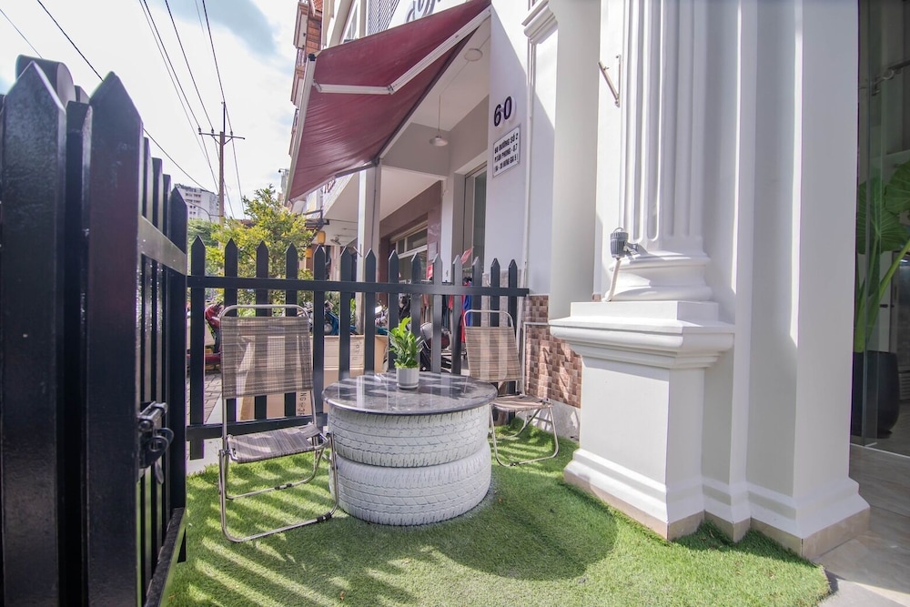 Bin Bin Hotel 3 45/50