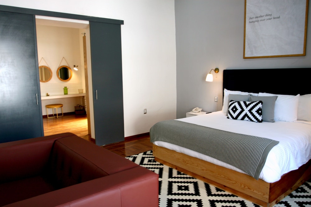 Hotel Markee 20/50