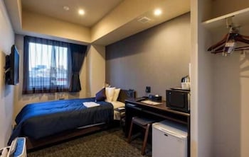 Hotel Livemax Akasaka 30/46