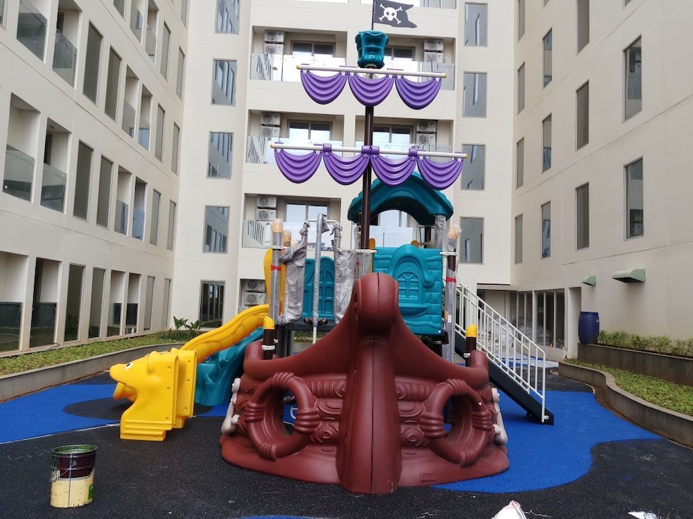 Hotel Louis Kienne Pemuda 25/27